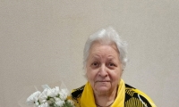 Администрация центра «Участие» поздравила с 88-летием получателя услуг