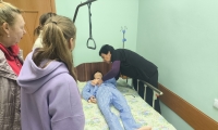 «Школа ухода» центра социального обслуживания «Участие» продолжает свою работу с помощниками по уходу и ухаживающими родственниками