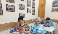 Стать жертвой мошенников может любой человек, но чаще всего на удочку попадаются пенсионеры