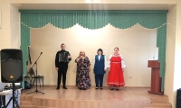 Артисты Центра народного творчества «Русь» подарили участникам проекта «Курское долголетие» праздничное настроение